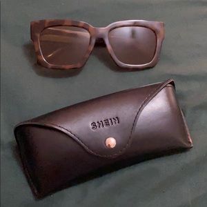 Shein tortoise shell sunnies*FREE WITH PURCHASE*